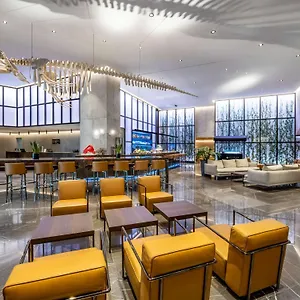 فندق Pullman Axis Towers, تبليسي